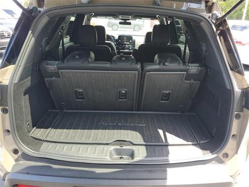 2024 Nissan Pathfinder Rock Creek 4WD
