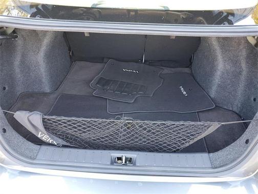 2022 Nissan Versa 1.6 S