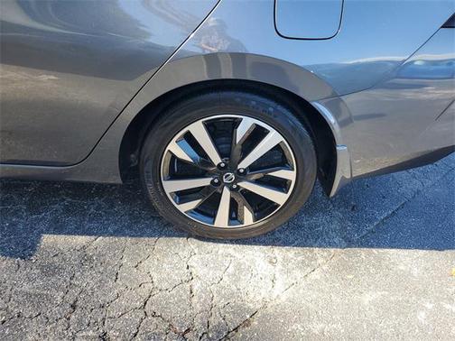 2022 Nissan Versa 1.6 S