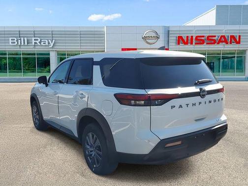 2026 Nissan Pathfinder S