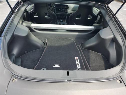 2024 Nissan Z NISMO Auto