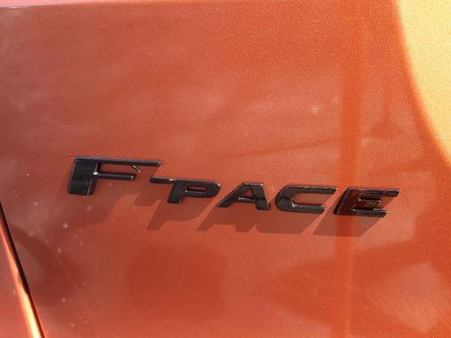 2022 Jaguar F-PACE SVR P550 AWD Automatic