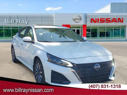 Pearl White Tricoat 2024 Nissan Altima 2.5 SV