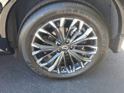 2025 Nissan Rogue Platinum