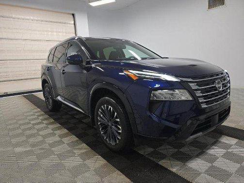 2025 Nissan Rogue Platinum