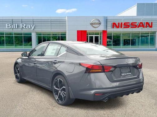 Gun Met/Super B 2026 Nissan Altima SR FWD