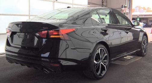 2025 Nissan Altima SR FWD