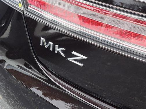 2020 Lincoln MKZ Standard