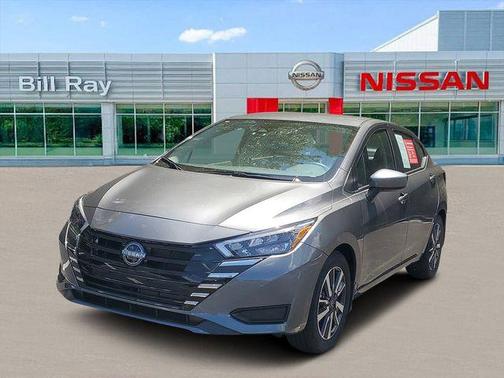 Gun Metallic 2025 Nissan Versa 1.6 SV