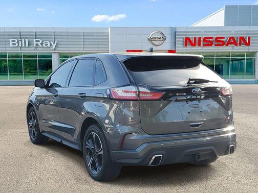 Carbonized Gray Metallic 2022 Ford Edge ST