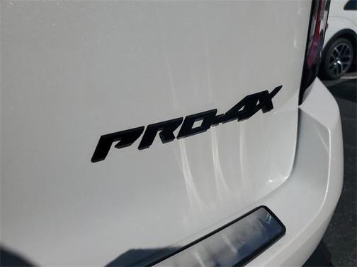 2025 Nissan Armada PRO-4X 4WD