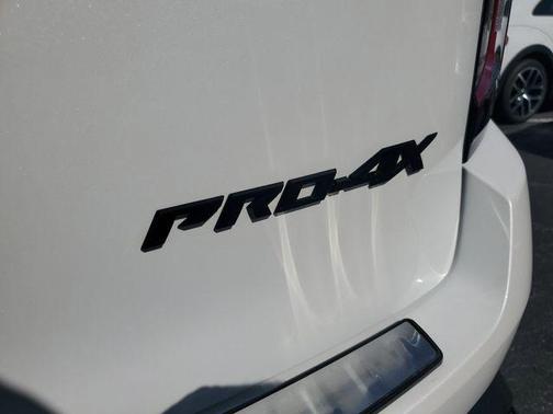 2025 Nissan Armada PRO-4X 4WD