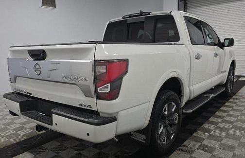 2024 Nissan Titan Platinum Reserve
