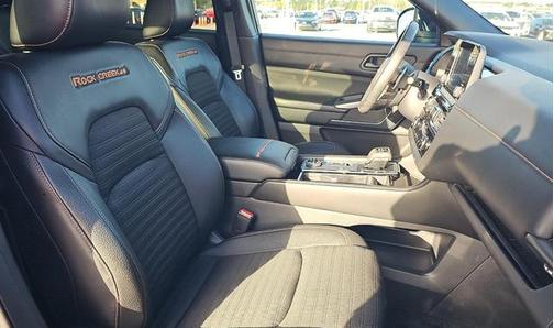 2024 Nissan Pathfinder Rock Creek 4WD