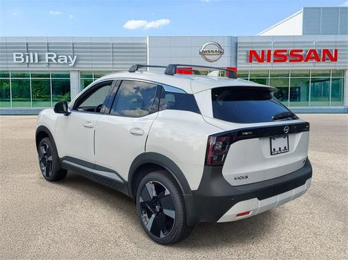 2025 Nissan Kicks SV