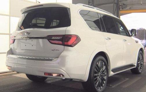 2024 INFINITI QX80 SENSORY AWD