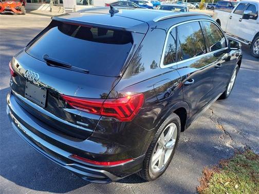 2020 Audi Q3 45 S line Premium