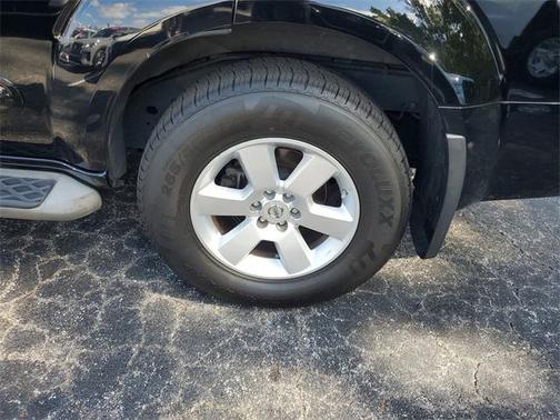 2012 Nissan Pathfinder SV