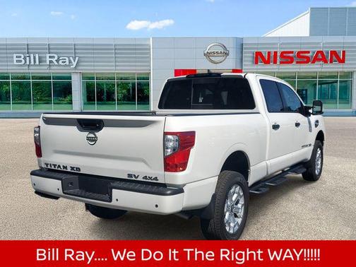 Glacier White 2024 Nissan Titan XD SV