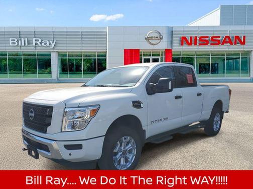 Glacier White 2024 Nissan Titan XD SV