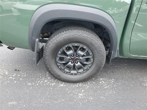 2024 Nissan Frontier PRO-X