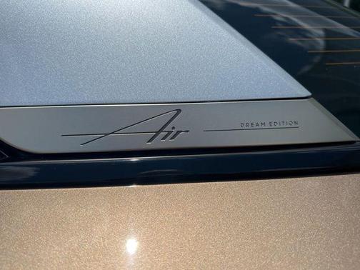 Eureka Gold 2022 Lucid Air Dream Edition