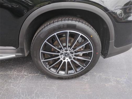 2019 Mercedes-Benz GLC 300 Base