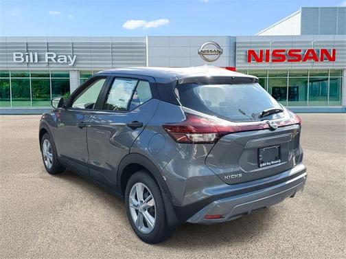 2025 Nissan Kicks S