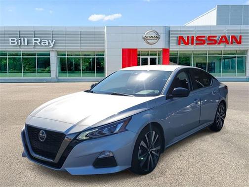 2021 Nissan Altima SR FWD