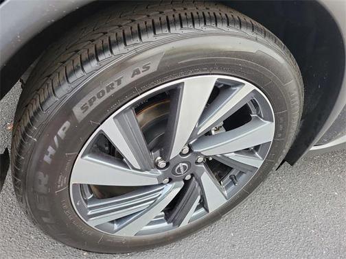 2024 Nissan Murano SL FWD