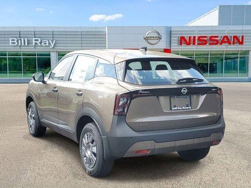 Canyon Bronze Metallic 2026 Nissan Kicks S