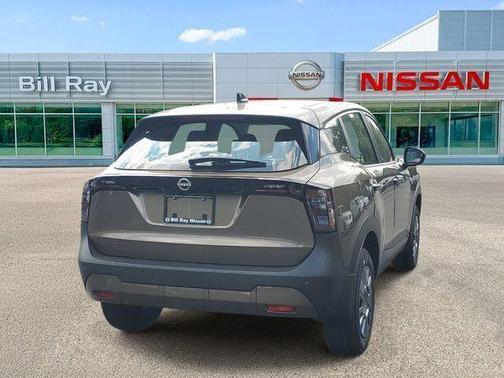 Canyon Bronze Metallic 2026 Nissan Kicks S