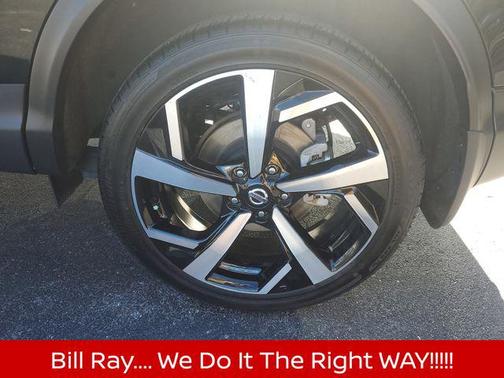 2022 Nissan Rogue Sport SL