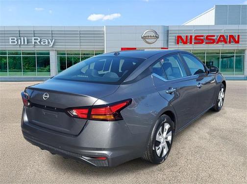 2025 Nissan Altima S FWD