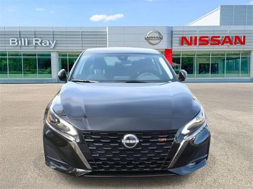 2025 Nissan Altima SR FWD