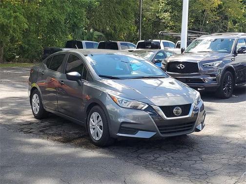 2021 Nissan Versa 1.6 S