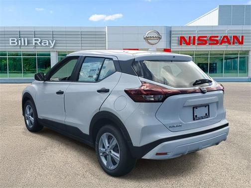 2025 Nissan Kicks S