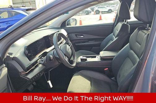 Boulder Gray Pearl/Black Diamond Pearl 2024 Nissan ARIYA EVOLVE+