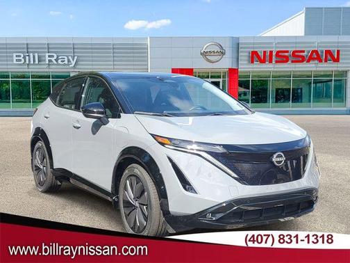 Boulder Gray Pearl/Black Diamond Pearl 2024 Nissan ARIYA EVOLVE+