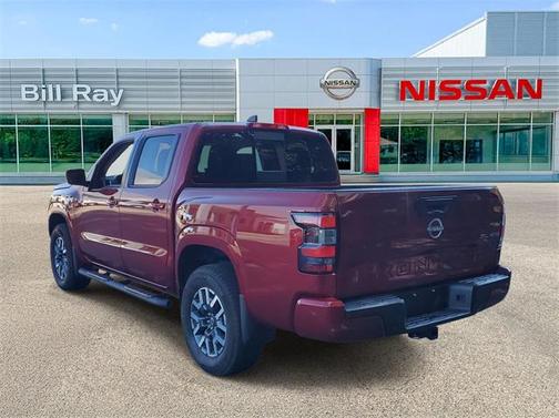 2024 Nissan Frontier SL