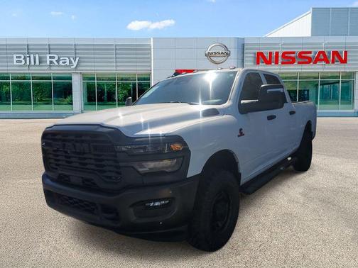 2025 RAM 2500 Tradesman Crew Cab 4x4 6'4' Box