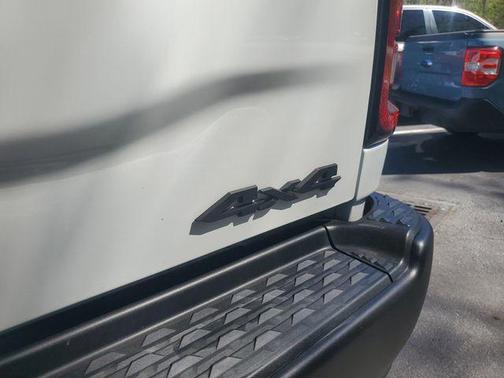 2025 RAM 2500 Tradesman Crew Cab 4x4 6'4' Box