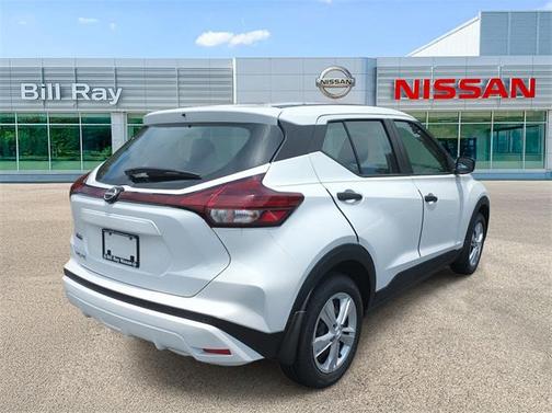 2025 Nissan Kicks S