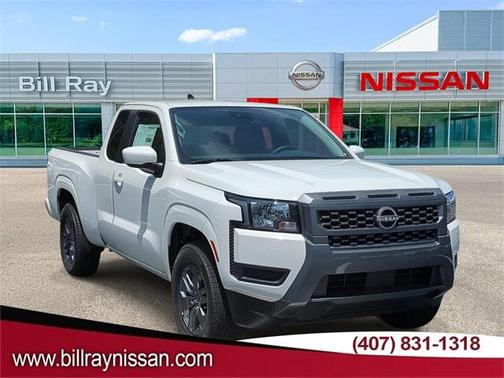 2025 Nissan Frontier SV