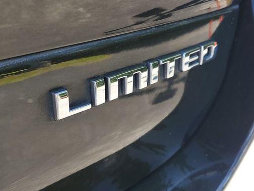 Rocky Mountain Pearlcoat 2022 Jeep Grand Cherokee L Limited