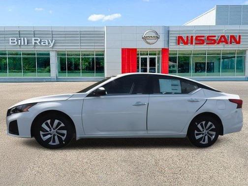 2025 Nissan Altima S FWD