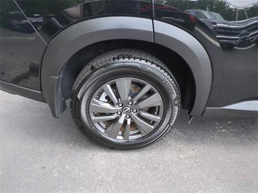 2022 Nissan Pathfinder SV 2WD