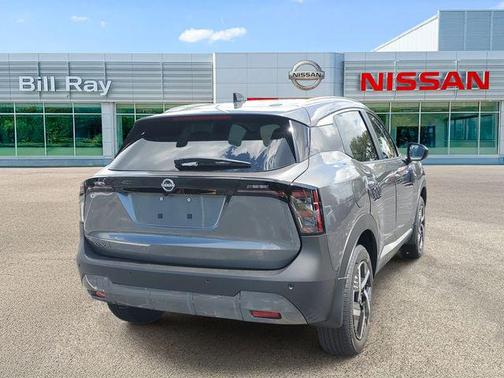 Gun Metallic 2026 Nissan Kicks SV