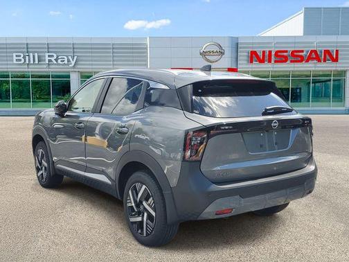 Gun Metallic 2026 Nissan Kicks SV