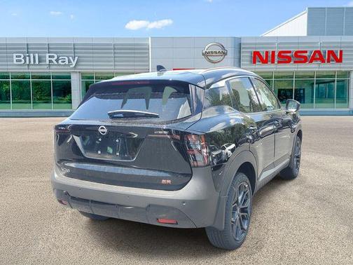 Super Black 2026 Nissan Kicks SR